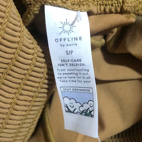 OFFLINE BY AERIE Shorts NWT - Picture 6 of 7